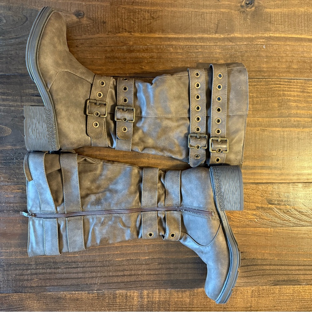 2 Lips Too Brown Winter & Rain Boots